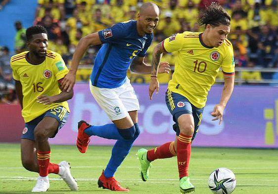 星空体育app官方下载-政策放宽+合伙包机 英超终于化解“南美红名危机”？